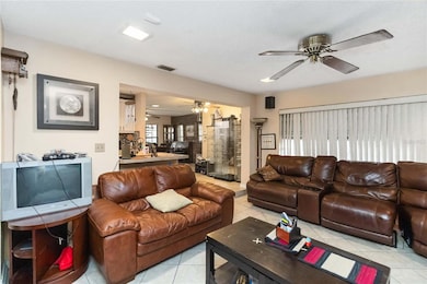 841 Black Oak Ct, Orlando, FL 32809 - photo 5