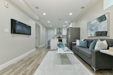 810-812 E 3rd St unit 1, Boston, MA 02127 - photo 2