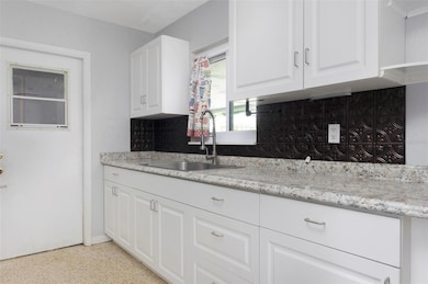 11705 108th St, Largo, FL 33778 - photo 7