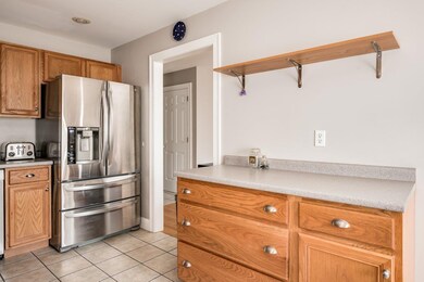 15 Lilac Ln, Newmarket, NH 03857 - photo 4