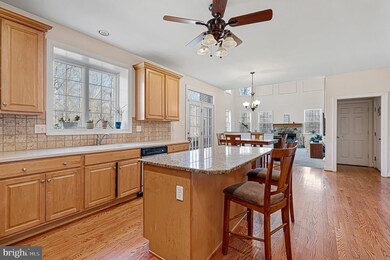 654 Salem Church Rd, Newark, DE 19702 - photo 3