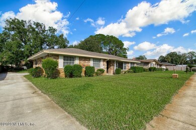 8153 Messina Dr, Jacksonville, FL 32211 - photo 2