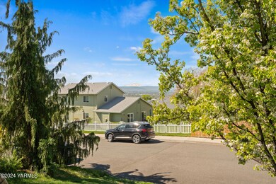801MtAixWay-6