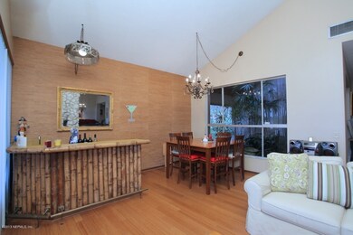 4541 Ortega Farms Cir, Jacksonville, FL 32210 - photo 5