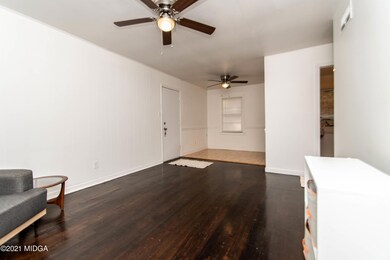 319 Orchard Ln (17)
