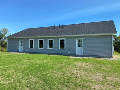 194 Middle Ridge Rd unit B, Bridgton, ME 04009 - photo 3