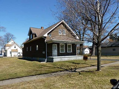 54 Center Ave, North Tonawanda, NY 14120 - photo 2