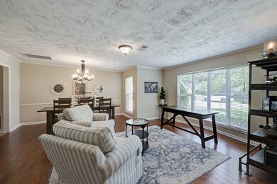 14019 Myrtlea Dr, Houston, TX 77079 - photo 5