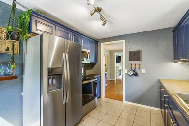 112 N Ozark St, Prairie Grove, AR 72753 - photo 7