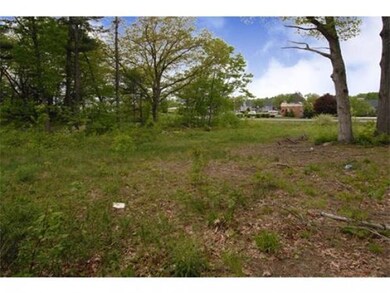 6 Mohawk Dr, Londonderry, NH 03053 - photo 3