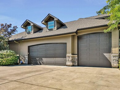318 W Charlton Ave, Spokane, WA 99208 - photo 2