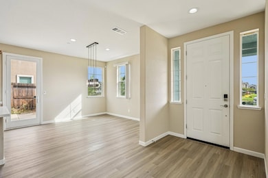 862 W Main St, Winters, CA 95694 - photo 7