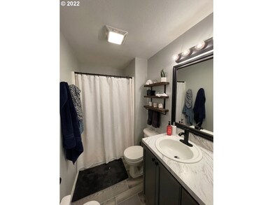 1044 Mt View Ln, Molalla, OR 97038 - photo 5