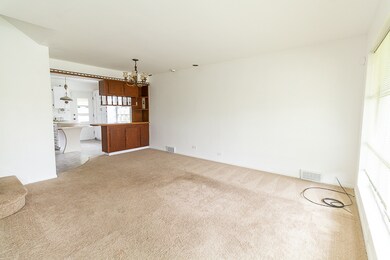 1924 Gardner Rd, Westchester, IL 60154 - photo 4