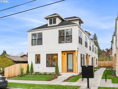 9424 N Oswego Ave, Portland, OR 97203 - photo 3