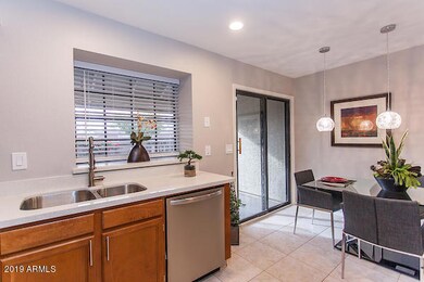 921 University-15