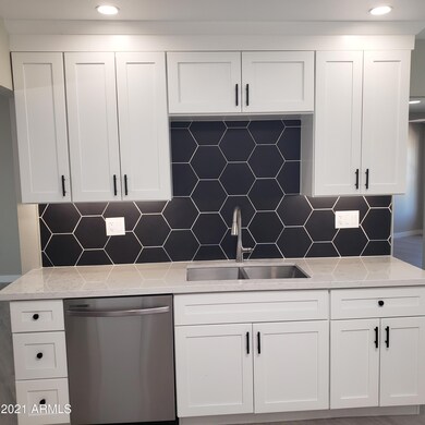 17208 N 107th Ave, Sun City, AZ 85373 - photo 2