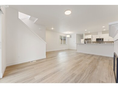 3037 SW Sherman Place, Beaverton, OR 97003 - photo 7