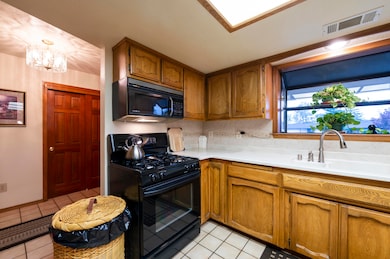 3122 Panorama Dr, Redding, CA 96003 - photo 7