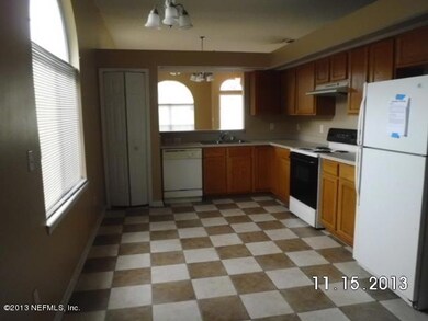 6063 Scenic Meadow Ln, Jacksonville, FL 32244 - photo 3