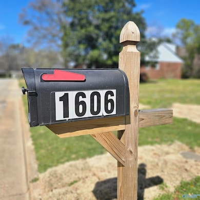 1606 Chenault Dr SE, Decatur, AL 35601 - photo 2