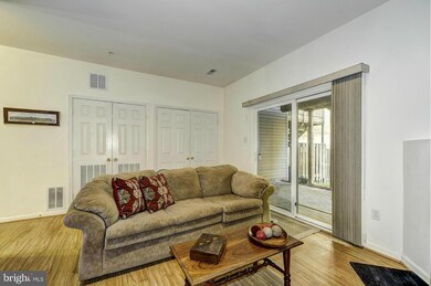 2565 Vireo Ct, Odenton, MD 21113 - photo 5