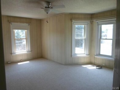 1045 Pennsylvania Ave unit 2, Emmaus, PA 18049 - photo 4