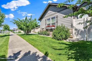 44-web-or-mls-SkyLight - Darren-08