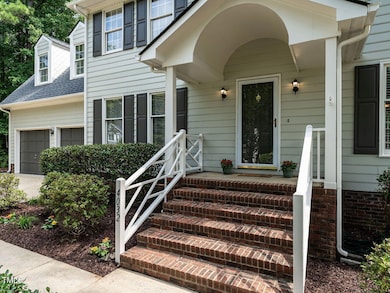 003-1280x960-front-porch