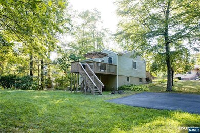 18 Millington Ave, Hewitt, NJ 07421 - photo 3