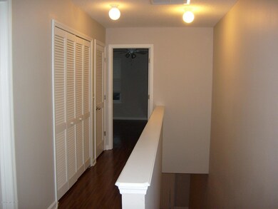 2334 Sunset Bluff Dr, Jacksonville, FL 32216 - photo 4