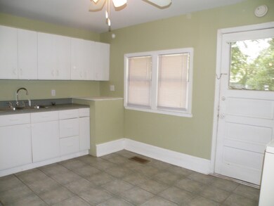 4565 Wheeler Ave, Jacksonville, FL 32210 - photo 6