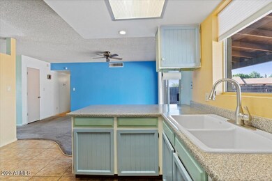 7822 W Monterey Way, Phoenix, AZ 85033 - photo 6