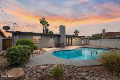 1102 E Redondo Cir, Tempe, AZ 85282 - photo 4