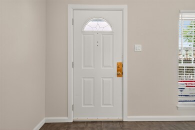 1911 Sherwood Forest St unit 14, Houston, TX 77043 - photo 5