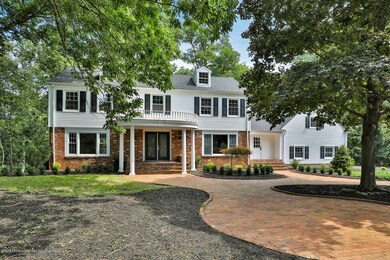 29 Clover Hill Rd Colts Neck-large-001-4