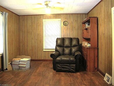 1831 N Dunleith Ave, Winston Salem, NC 27105 - photo 6