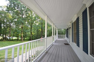 6120 Hidden Hollow Dr, Sykesville, MD 21784 - photo 3