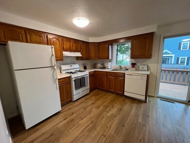 32 Bacon St unit F, Waltham, MA 02451 - photo 6