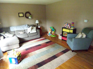 14 S Laurel Ln, Lock Haven, PA 17745 - photo 4