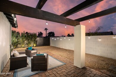 ENTERTAINING PATIO