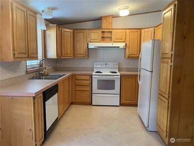 3010 W Peninsula Dr unit 114, Moses Lake, WA 98837 - photo 5