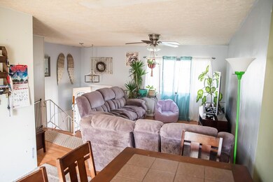 Living room 2