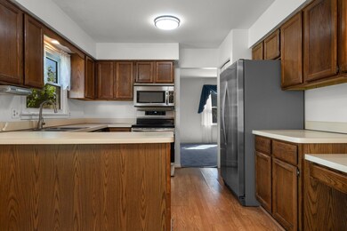 9672 Daisy Ln, Dexter, MI 48130 - photo 5