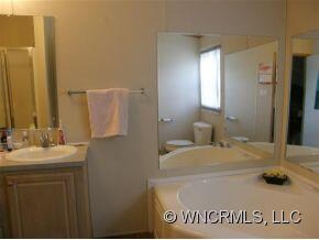 53 Farmstead Rd, Leicester, NC 28748 - photo 7