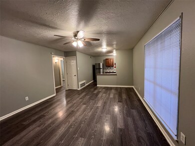 3318 N Macgregor Way unit 6, Houston, TX 77004 - photo 3