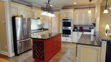 100 Stonegate Dr, Dothan, AL 36305 - photo 6