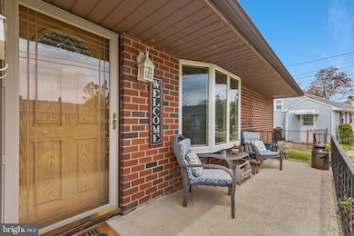 805 Fordham St, Delran, NJ 08075 - photo 3