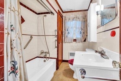 103 May St, Biddeford, ME 04005 - photo 5