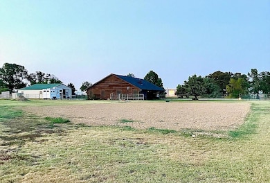 View of surrounding community
